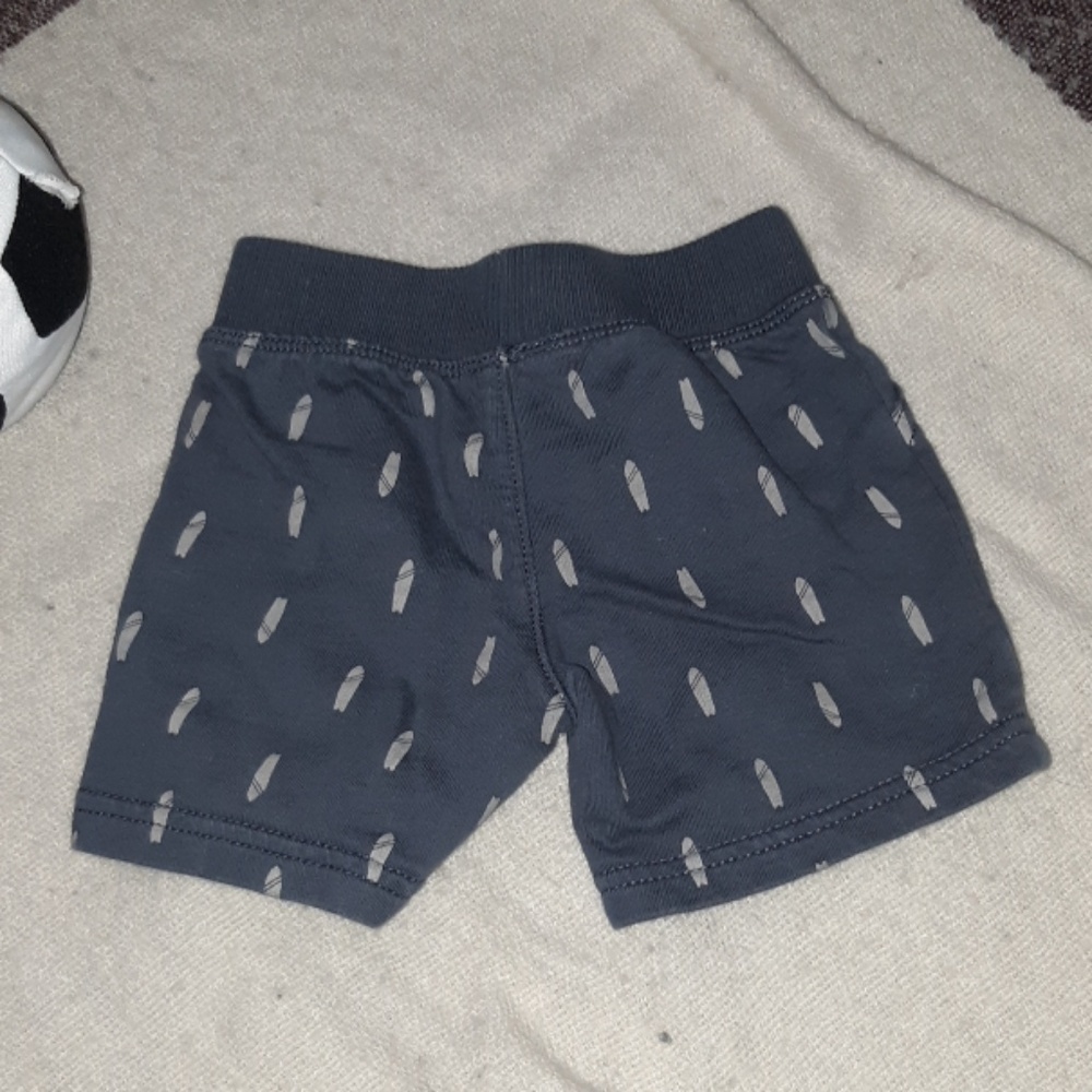 Matching set - Picture 2 of 2